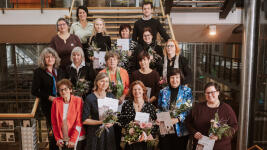 knihovníci25 100-2601-tisk